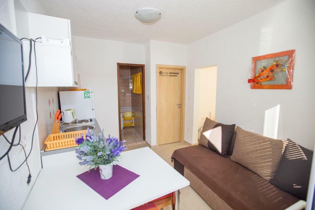 Apartmani Cindric 卡尔卢巴格 外观 照片